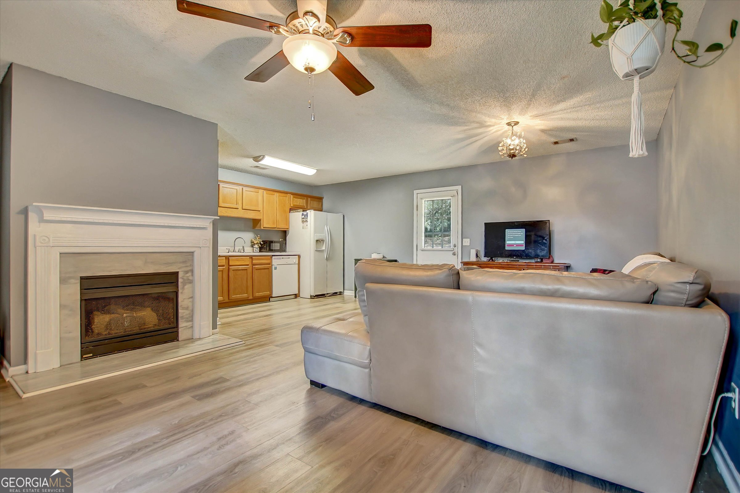 339 Regal Road Jackson, GA 30233 - Photo 5 of 19
