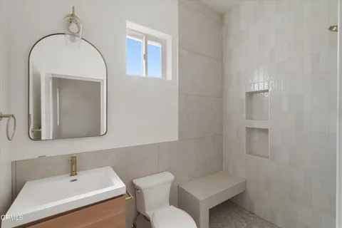 $3,195 | 10558 Encino Avenue, Granada Hills, CA 91344