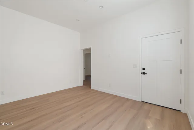 $3,195 | 10558 Encino Avenue, Granada Hills, CA 91344