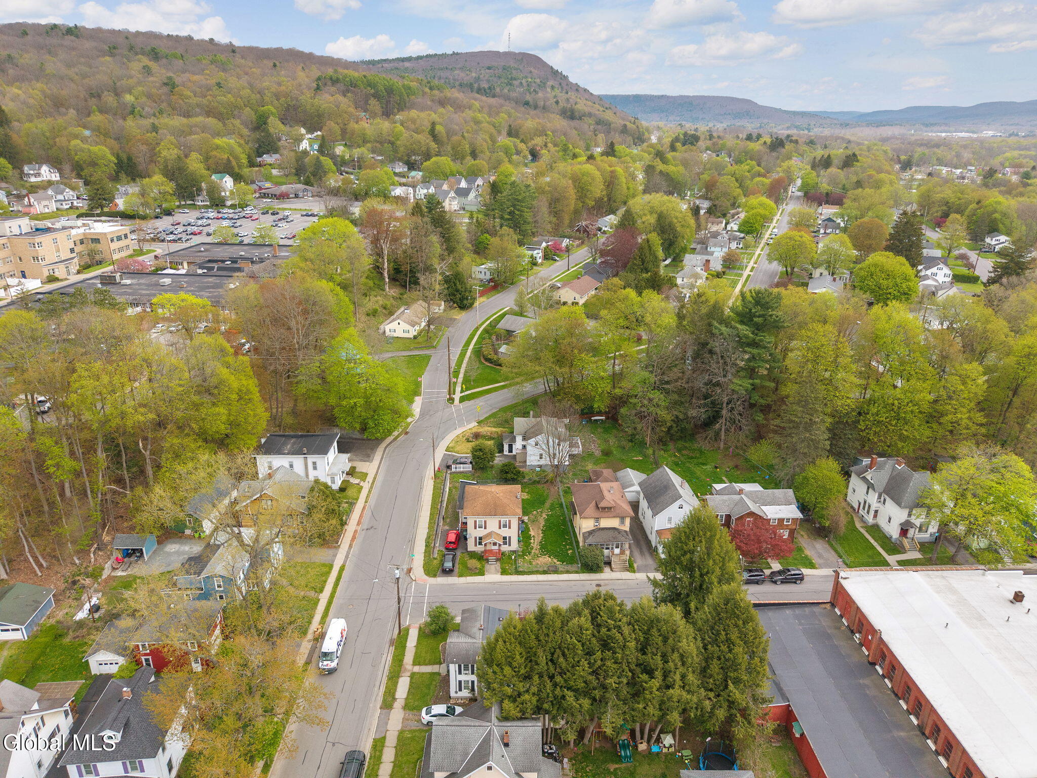 39 Fair Street Oneonta, NY 13820 - Photo 47 of 49 44-39FairSt_44