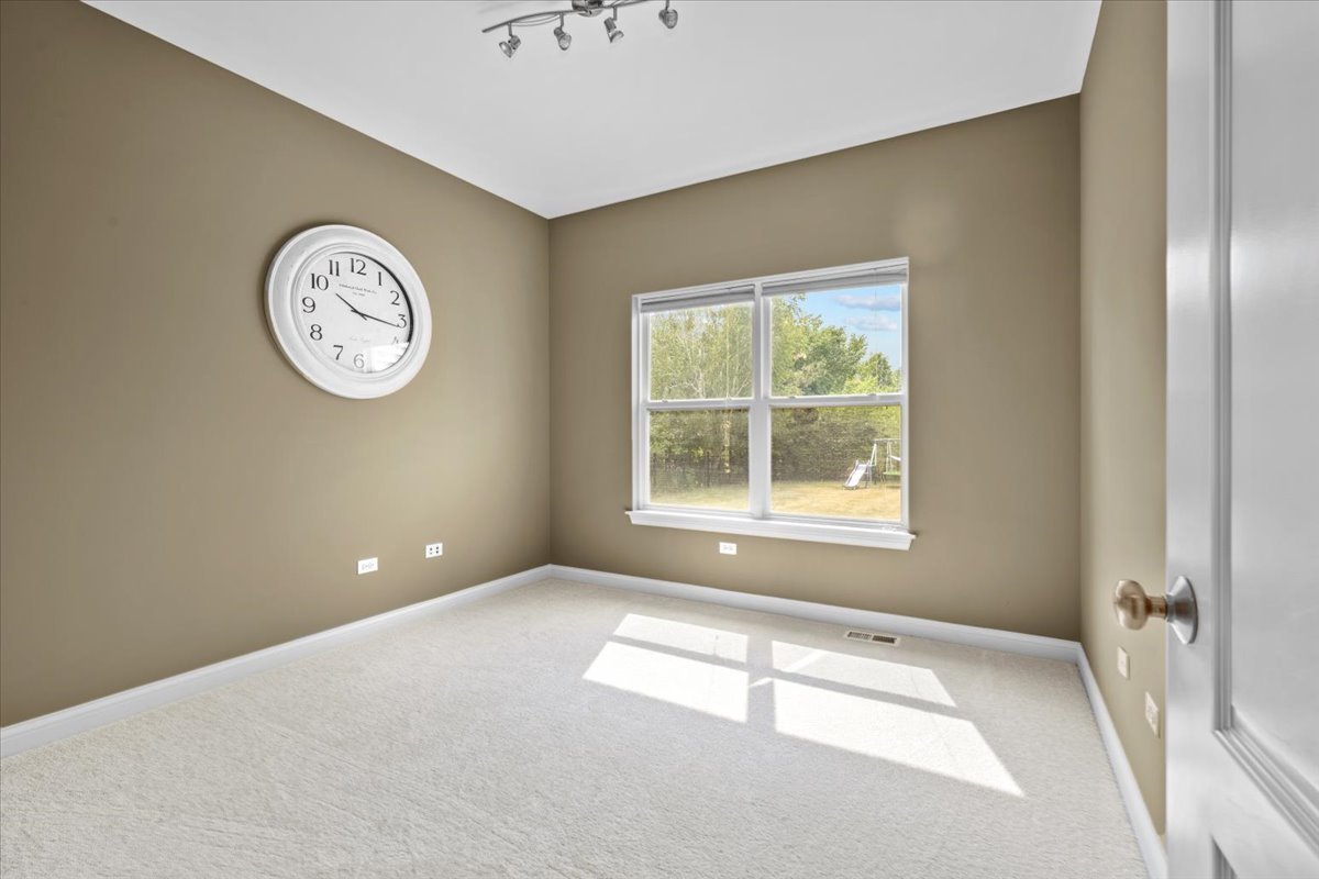 1112 Stonehaven Circle Aurora, IL 60504 - Photo 16 of 28 a view of a window in a room