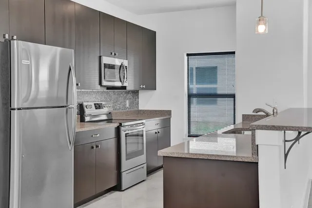 $1,197,000 | 1103-15 Lois Street, Kerrville, TX 78028