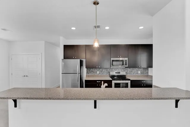 $1,197,000 | 1103-15 Lois Street, Kerrville, TX 78028