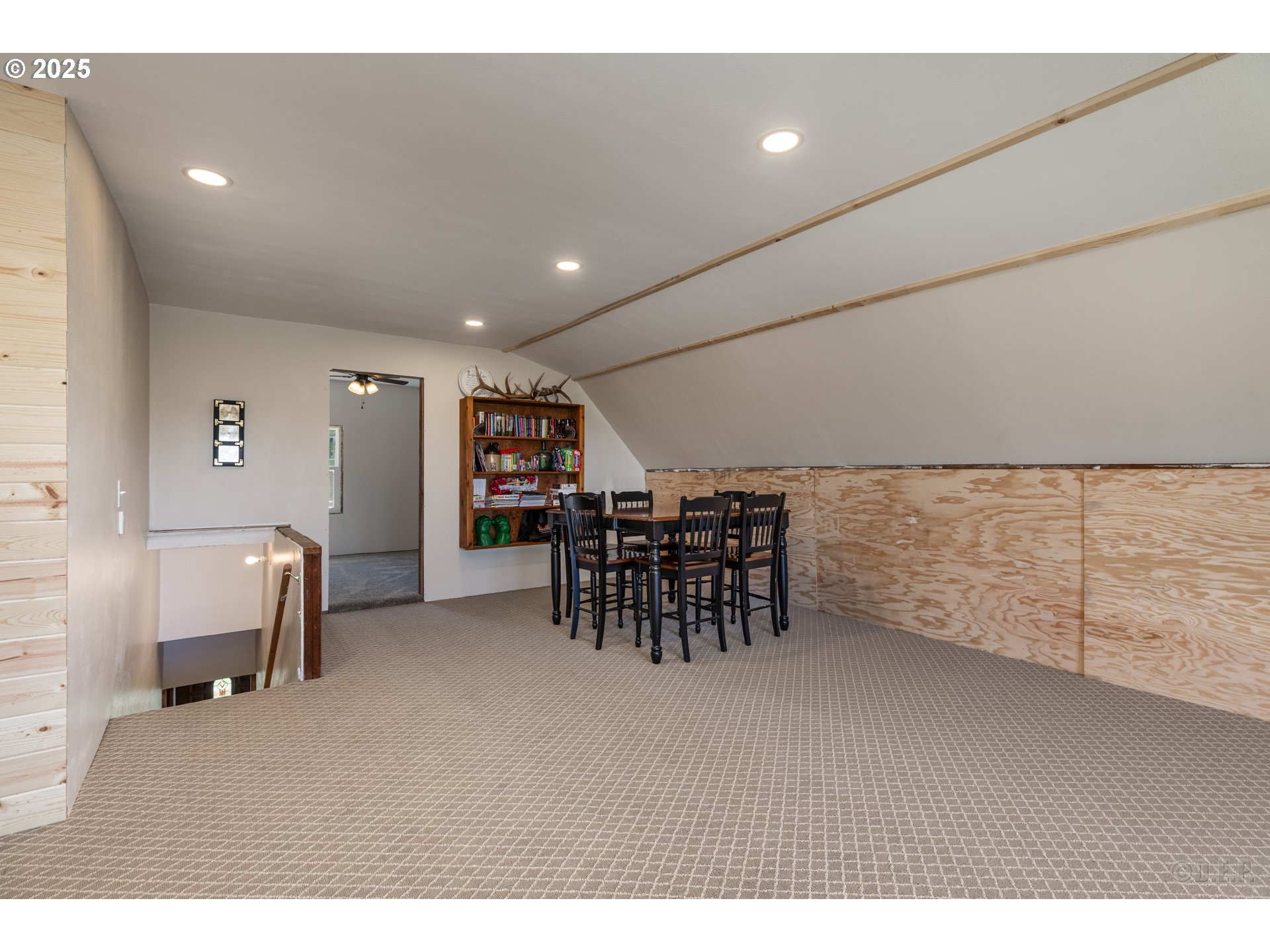 70392 Schumacher Road Rainier, OR 97048 - Photo 17 of 42 a view of workspace with furniture