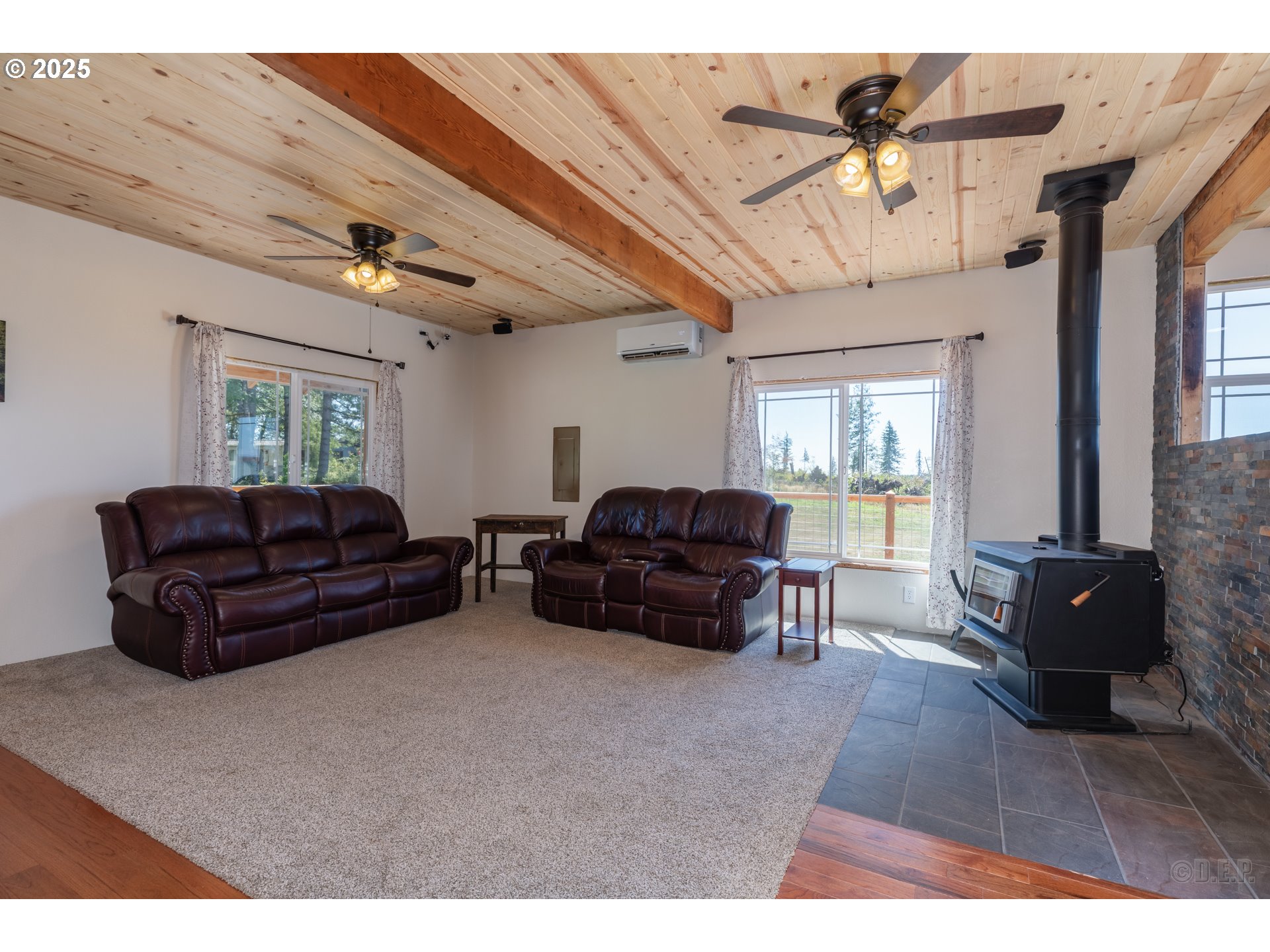 70392 Schumacher Road Rainier, OR 97048 - Photo 4 of 42 a living room with furniture and wooden floor