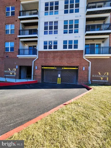 $2,200 | 10755 Fairgrounds Drive, Unit 408, Fairfax, VA 22030