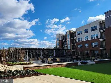 $2,200 | 10755 Fairgrounds Drive, Unit 408, Fairfax, VA 22030