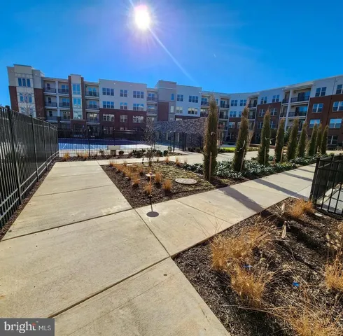 $2,200 | 10755 Fairgrounds Drive, Unit 408, Fairfax, VA 22030