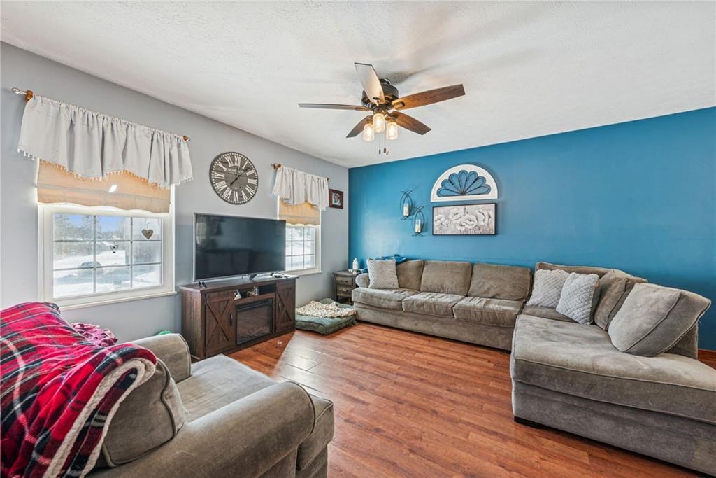 4736 Bayfield Road Allison Park, PA 15101 - Photo 5 of 30