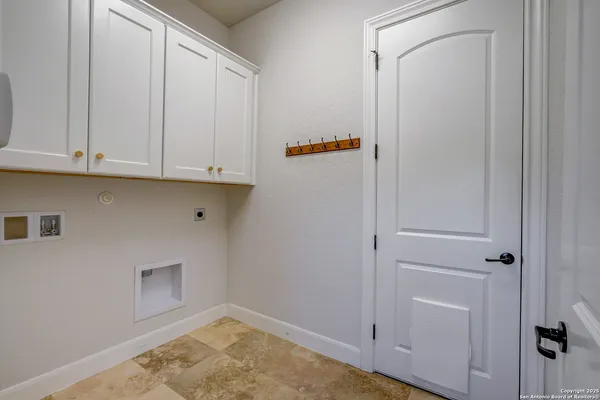 $749,000 | 29138 Tivoli Way, Fair Oaks Ranch, TX 78015