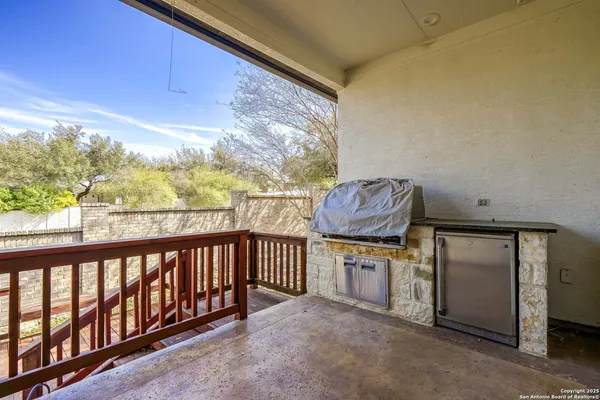 $749,000 | 29138 Tivoli Way, Fair Oaks Ranch, TX 78015