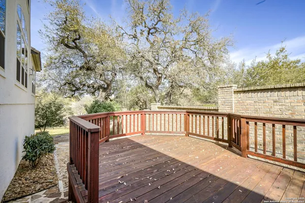 $749,000 | 29138 Tivoli Way, Fair Oaks Ranch, TX 78015