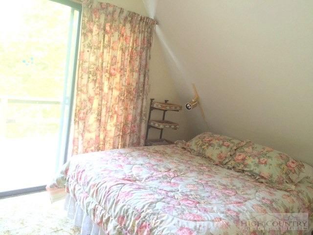 405 Lakeview Road Newland, NC 28657 - Photo 14 of 17 Gallery Image 14