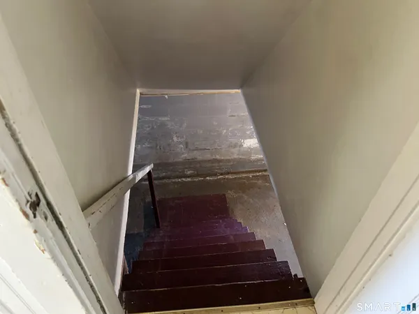 a view of entryway