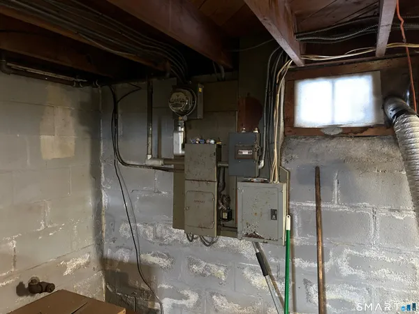 $230,000 | 146 Beechwood Avenue, Torrington, CT 06790