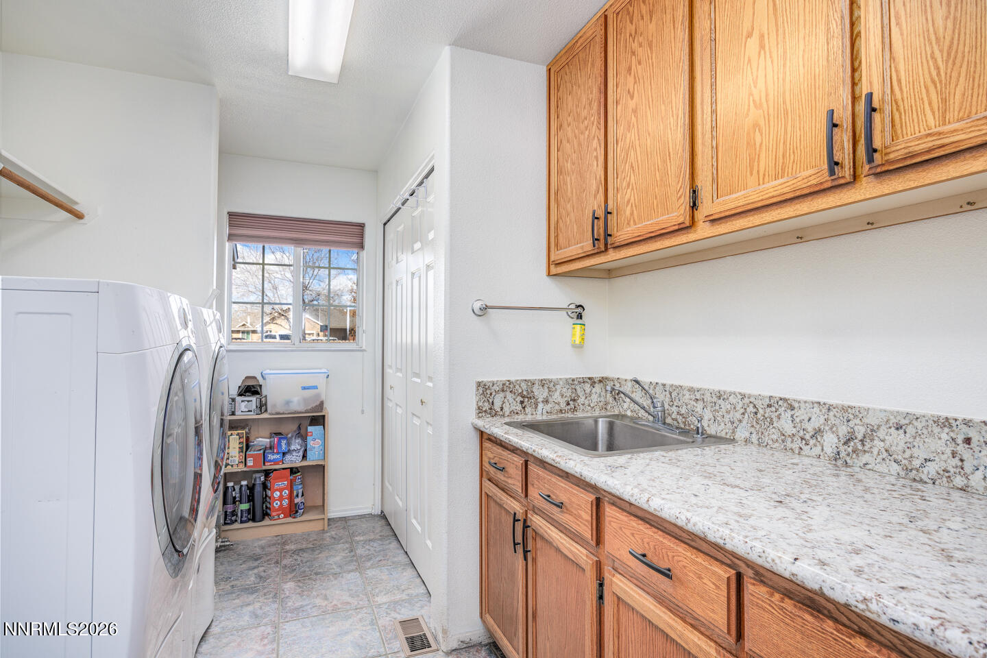280 Hunter Park Way Fallon, NV 89406 - Photo 24 of 29 16