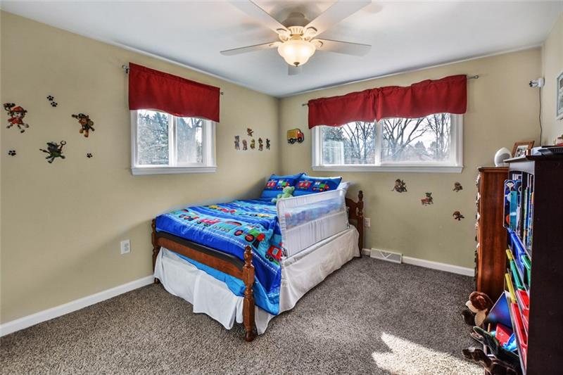 5415 Hardt Road Gibsonia, PA 15044 - Photo 12 of 22 Gallery Image 12