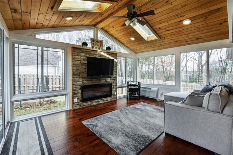 5415 Hardt Road Gibsonia, PA 15044 - Photo 9 of 22 WOW.
