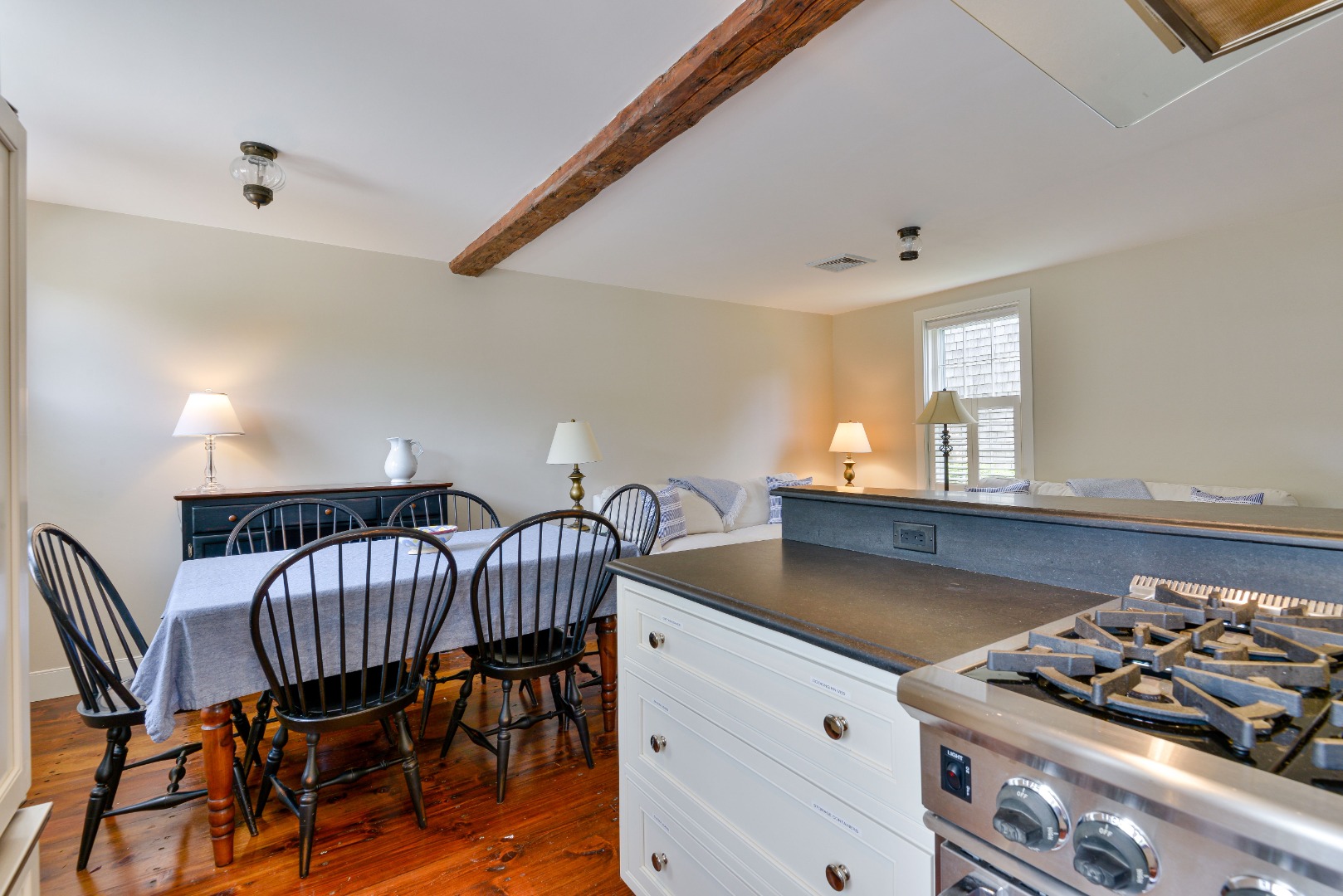 13 Spring Street, Unit 2 Nantucket, MA 02554 - Photo 5 of 21 Gallery Image 5
