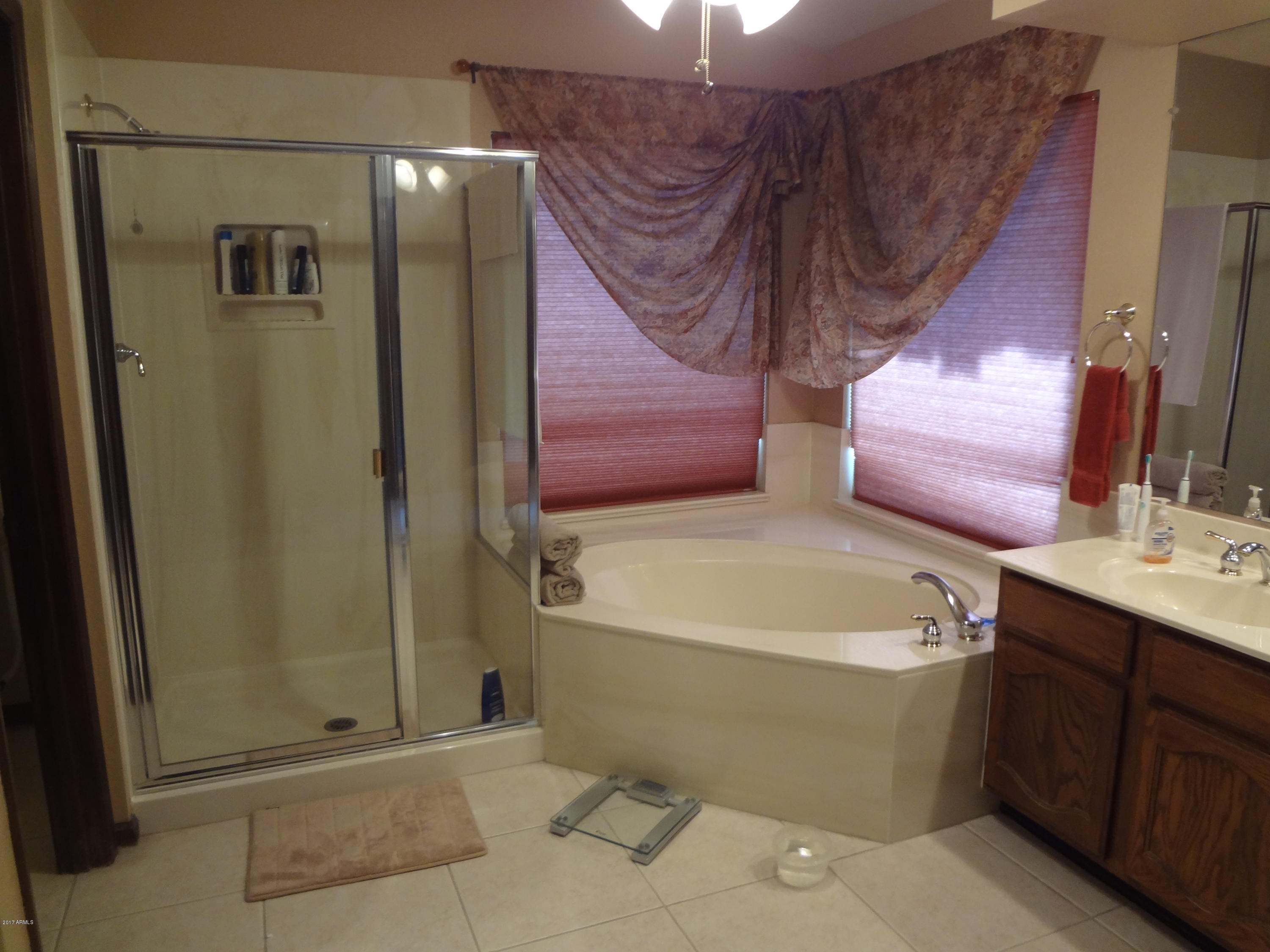 4041 West Grandview Road Phoenix, AZ 85053 - Photo 20 of 28 Master Bath