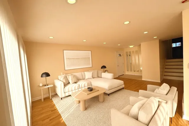 $450,000 | 1042 West Central Road, Mount Prospect, IL 60056