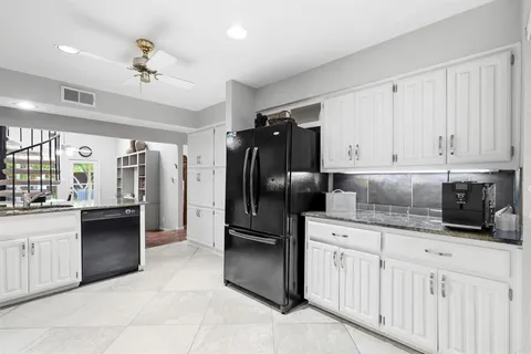 $990,000 | 17215 Graystone Drive, Dallas, TX 75248