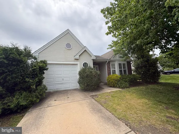 $410,000 | 410 Elderberry Court, Mount Laurel, NJ 08054