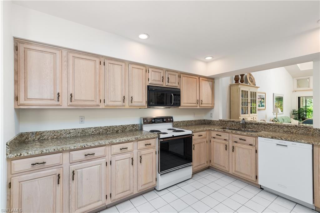 6658 Trident Way, Unit J4 Naples, FL 34108 - Photo 12 of 26