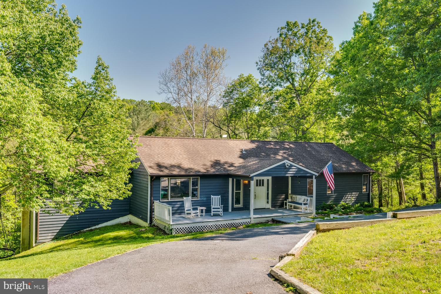Welcome to 276 Deerhaven Road!