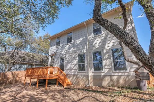 $1,950 | 343 Willow Groove, San Antonio, TX 78245