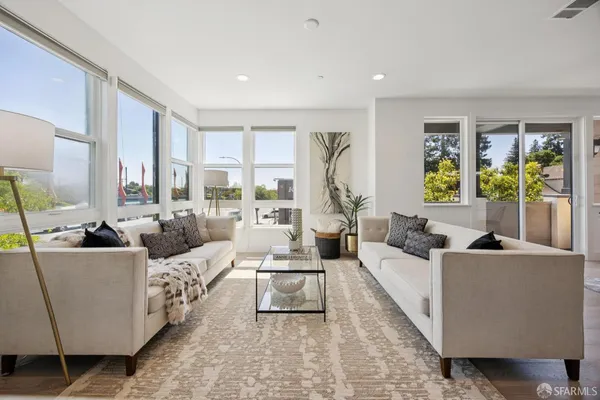 $1,595,000 | 2 Avondale Avenue, Redwood City, CA 94062