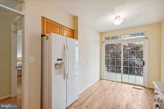 $624,000 | 715 Massey Lane, Unit A, Alexandria, VA 22314