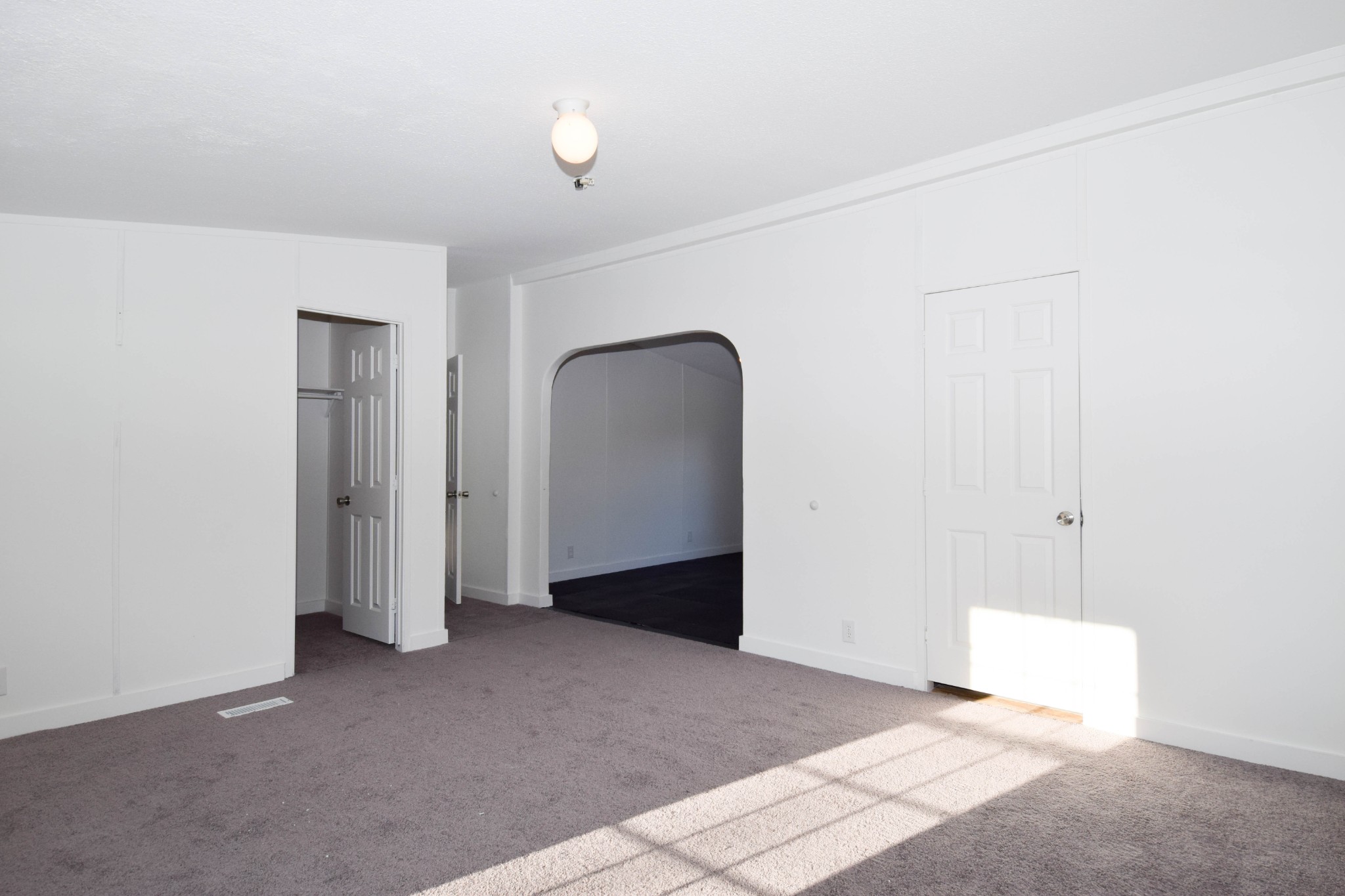 635 Celsor Road Hartsville, TN 37074 - Photo 25 of 44 a view of an empty room with closet