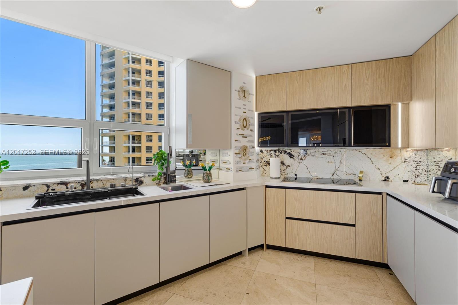 848 Brickell Key Drive, Unit 1601 Miami, FL 33131 - Photo 6 of 20