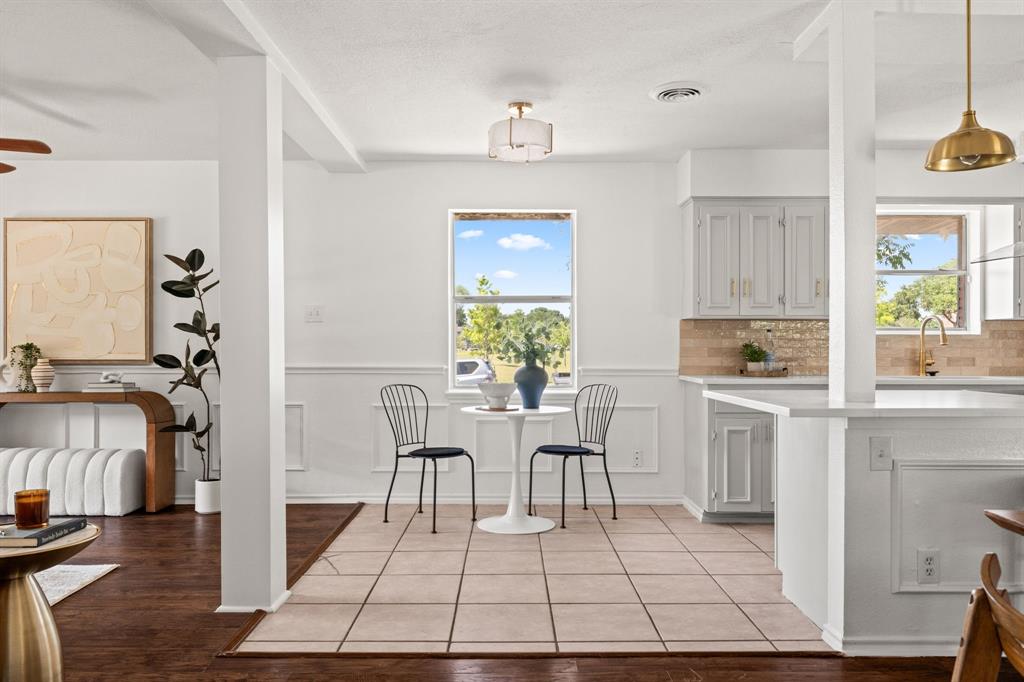 9662 Ferndale Road Dallas, TX 75238 - Photo 7 of 31