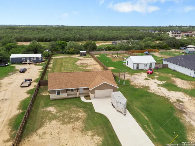 $289,999 | 309 Las Palomas Drive, Lytle, TX 78052
