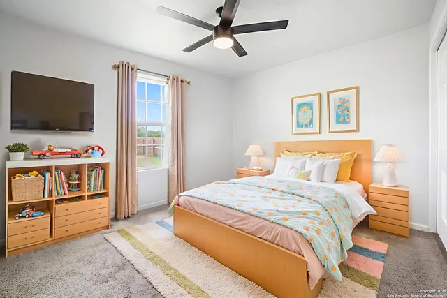 $289,999 | 309 Las Palomas Drive, Lytle, TX 78052