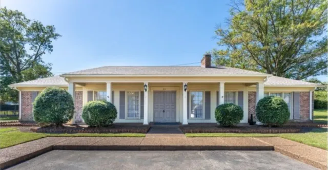 $340,000 | 995 Todd Preis Drive, Nashville, TN 37221