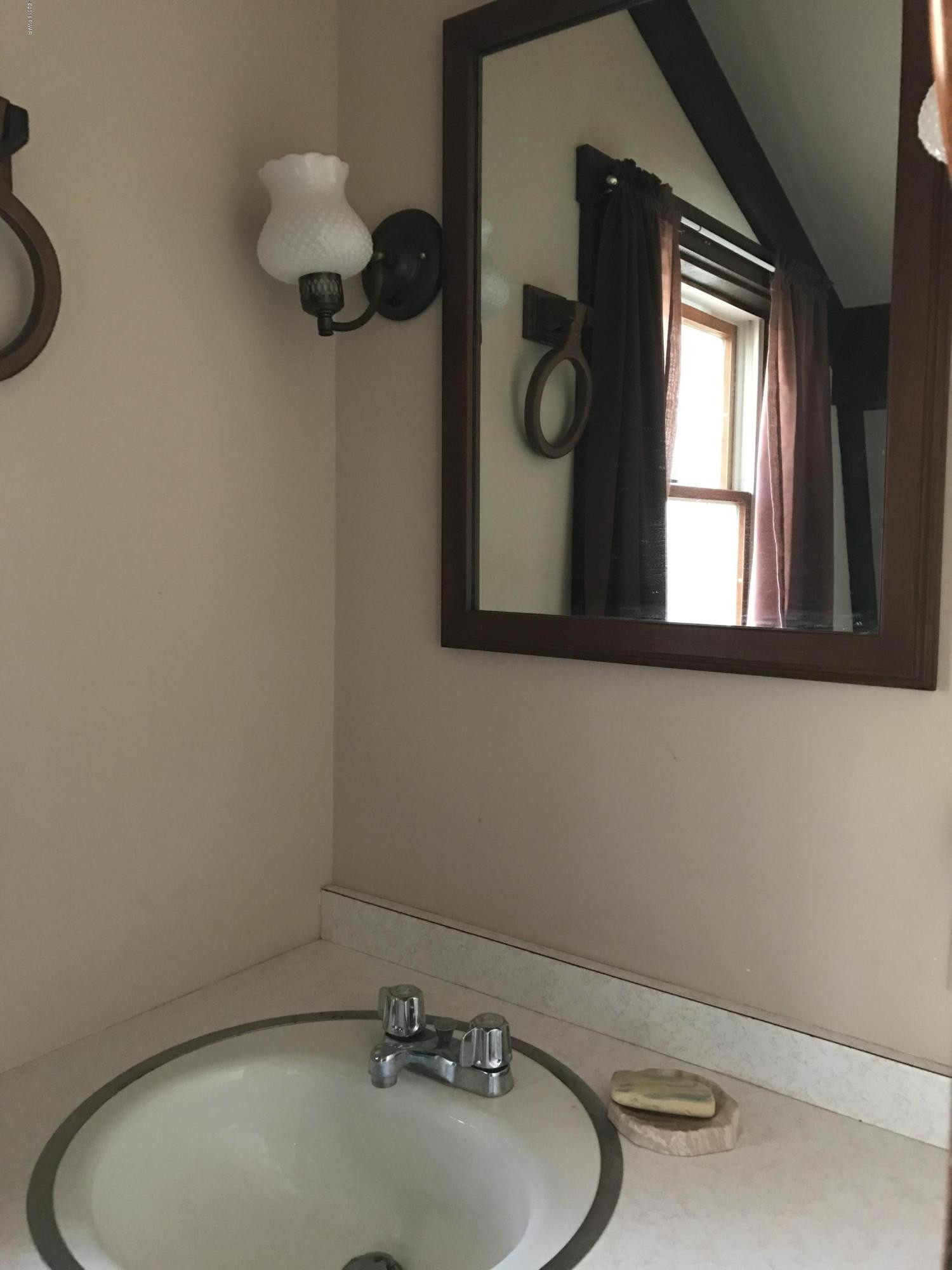 183 Oneida Road Shohola, PA 18458 - Photo 27 of 39
