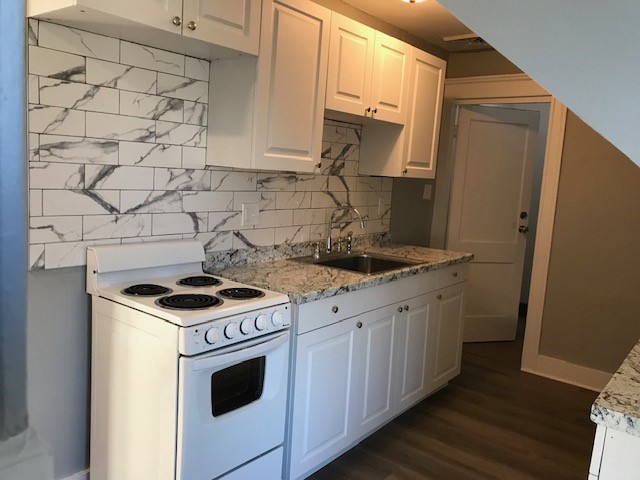 1229 Mendon Road Woonsocket, RI 02895 - Photo 7 of 8