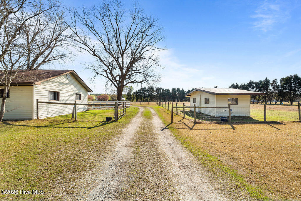 227 Wright Road Vass, NC 28394 - Photo 5 of 68 465A5522