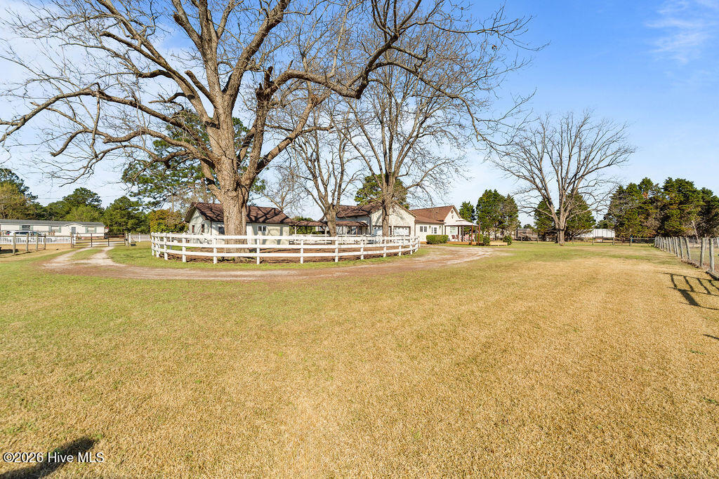 227 Wright Road Vass, NC 28394 - Photo 9 of 68 465A5542