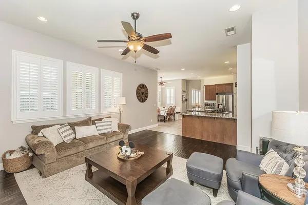 $745,000 | 3067 San Gabriel Avenue, Clovis, CA 93619