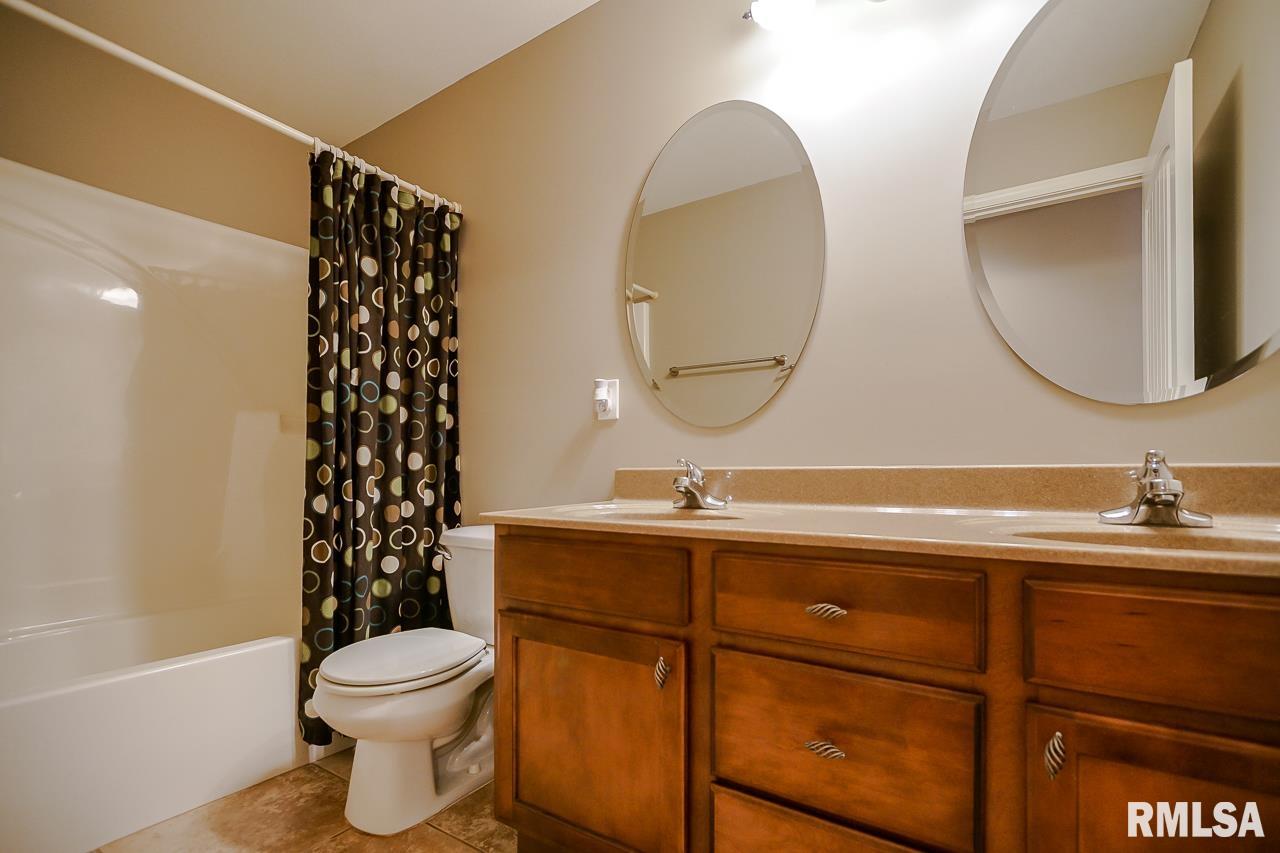 5708 Charleston Road Peoria, IL 61607 - Photo 26 of 62 Gallery Image 26