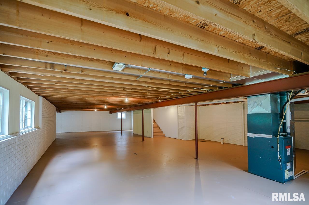 5708 Charleston Road Peoria, IL 61607 - Photo 46 of 62 Gallery Image 46