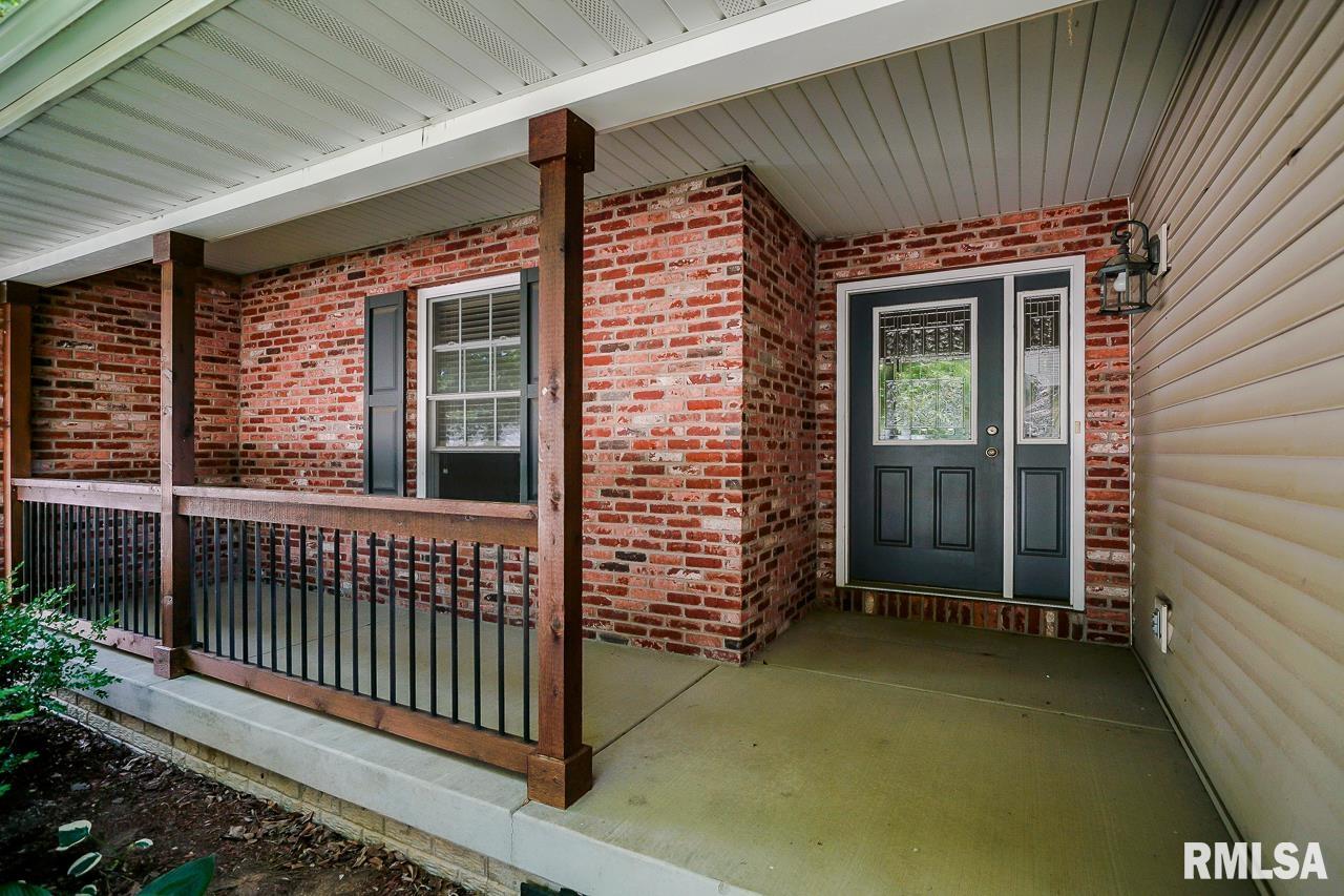 5708 Charleston Road Peoria, IL 61607 - Photo 6 of 62 Gallery Image 6