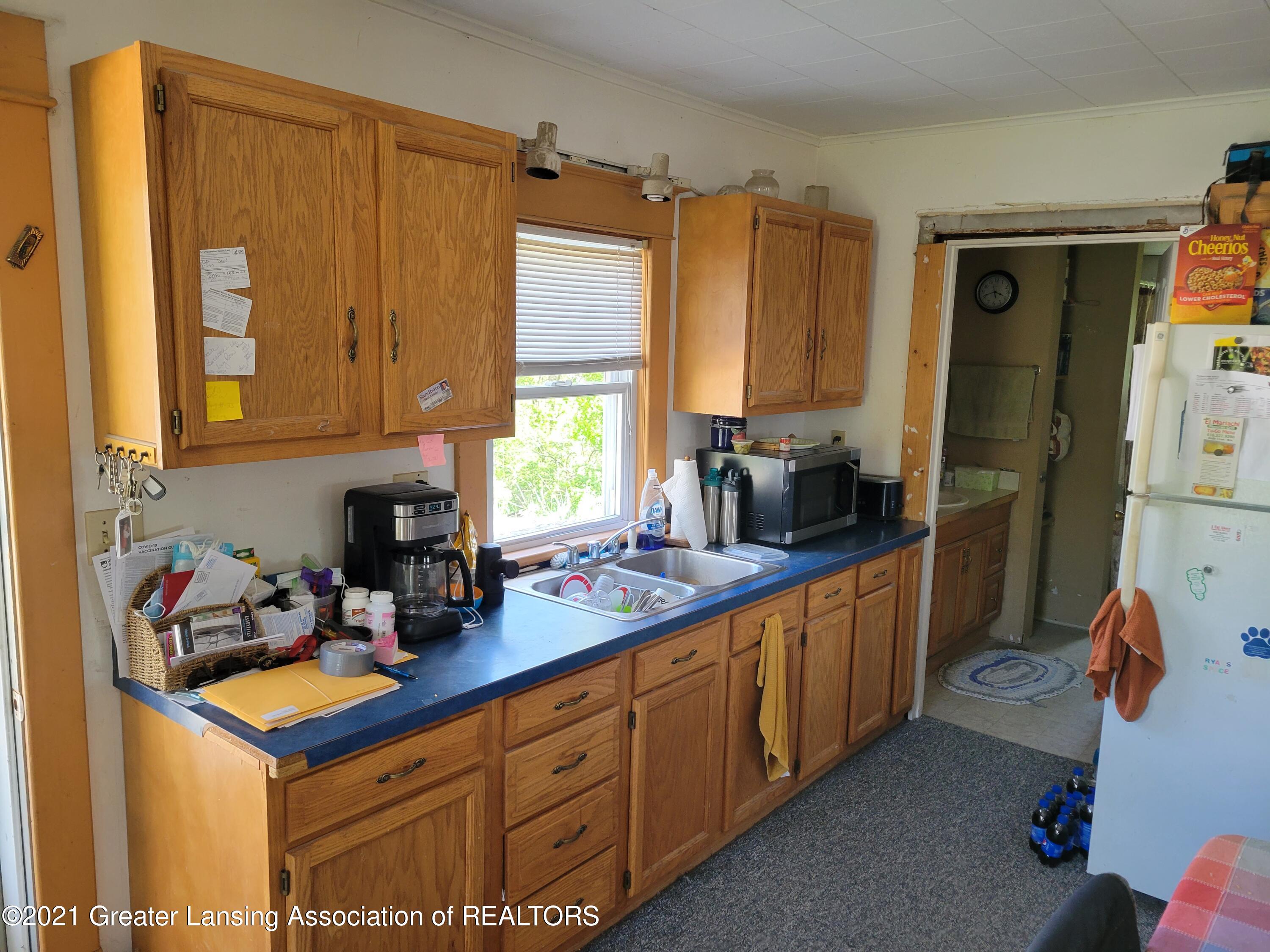 11595 Frost Road Portland, MI 48875 - Photo 5 of 18 20210512_154019