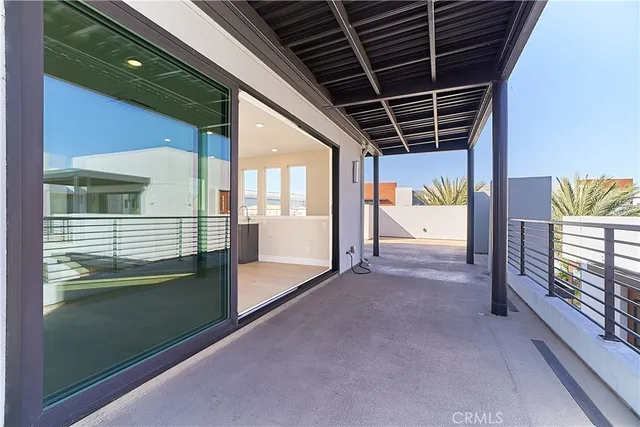 $5,500 | 6 Transport, Tustin, CA 92782