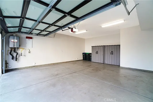 $5,500 | 6 Transport, Tustin, CA 92782