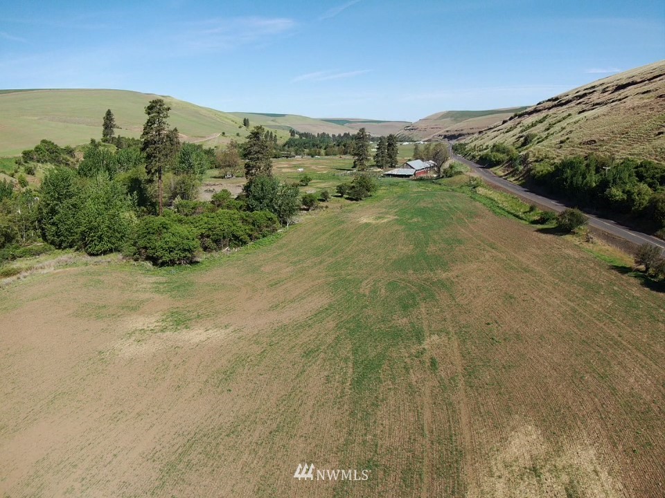 1 South Touchet Road Dayton, WA 99328 - Photo 1 of 8 Gallery Image 1